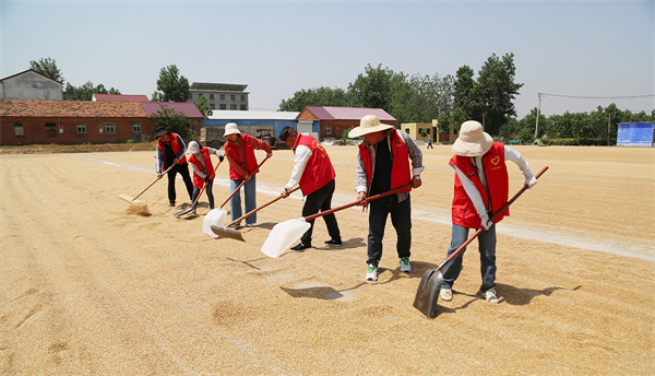 1686397299484417.jpg AK4A7114.jpg