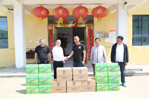 1686615532903763.jpg AK4A8032.jpg